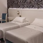 Hotel Sicilia
