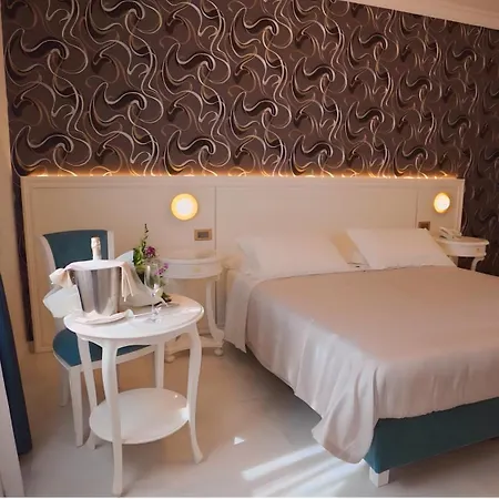 Sicilia Hotel 4*